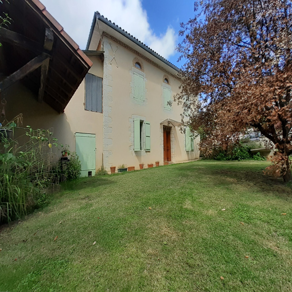 Offres de vente Maison de village Hagetmau 40700